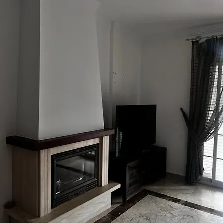 Puente 3 Bedrooms Apartment