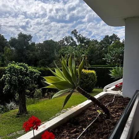 Puente 3 Bedrooms Apartment Marbella